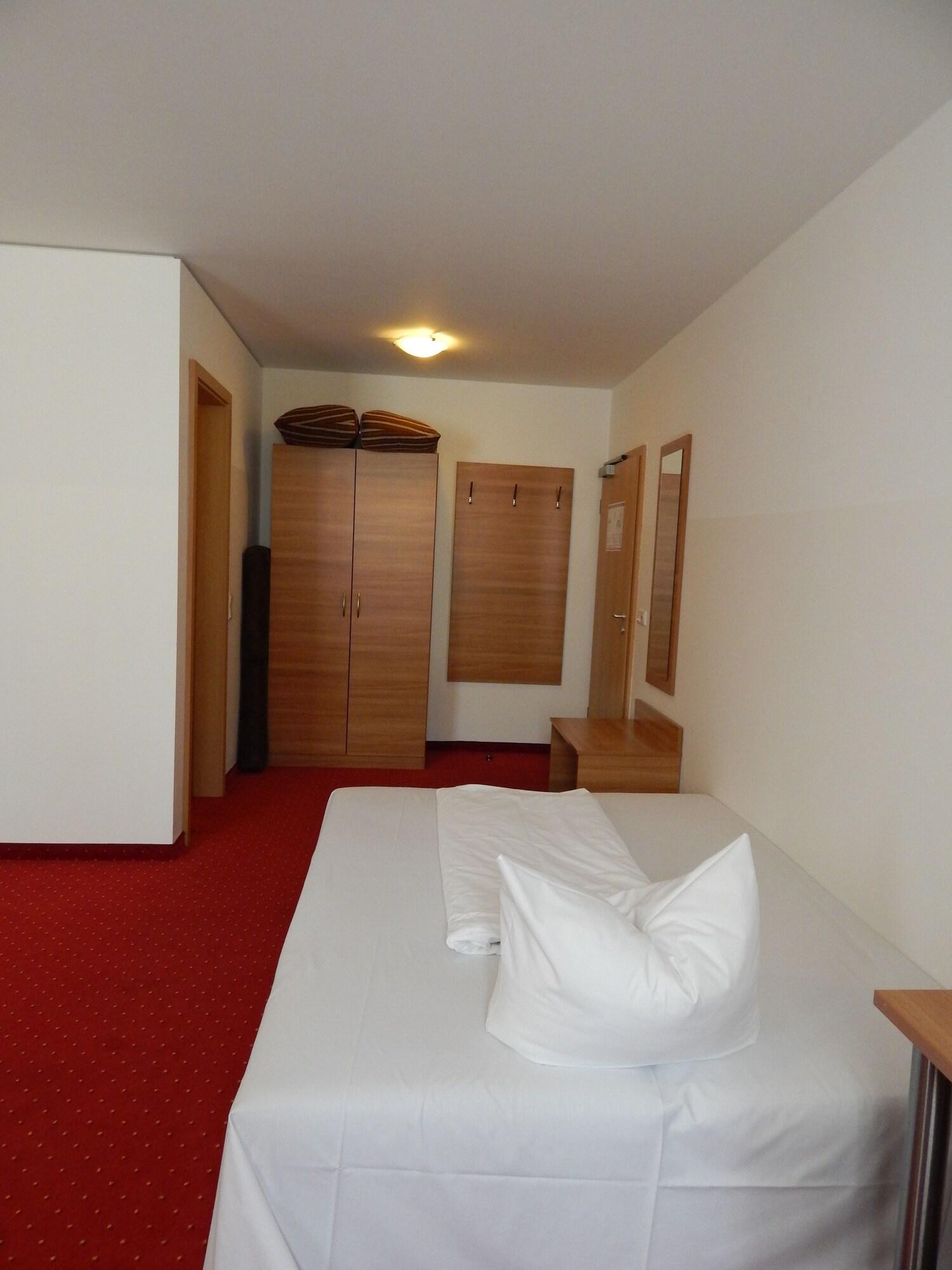 Hotel Andra Muenchen Kültér fotó