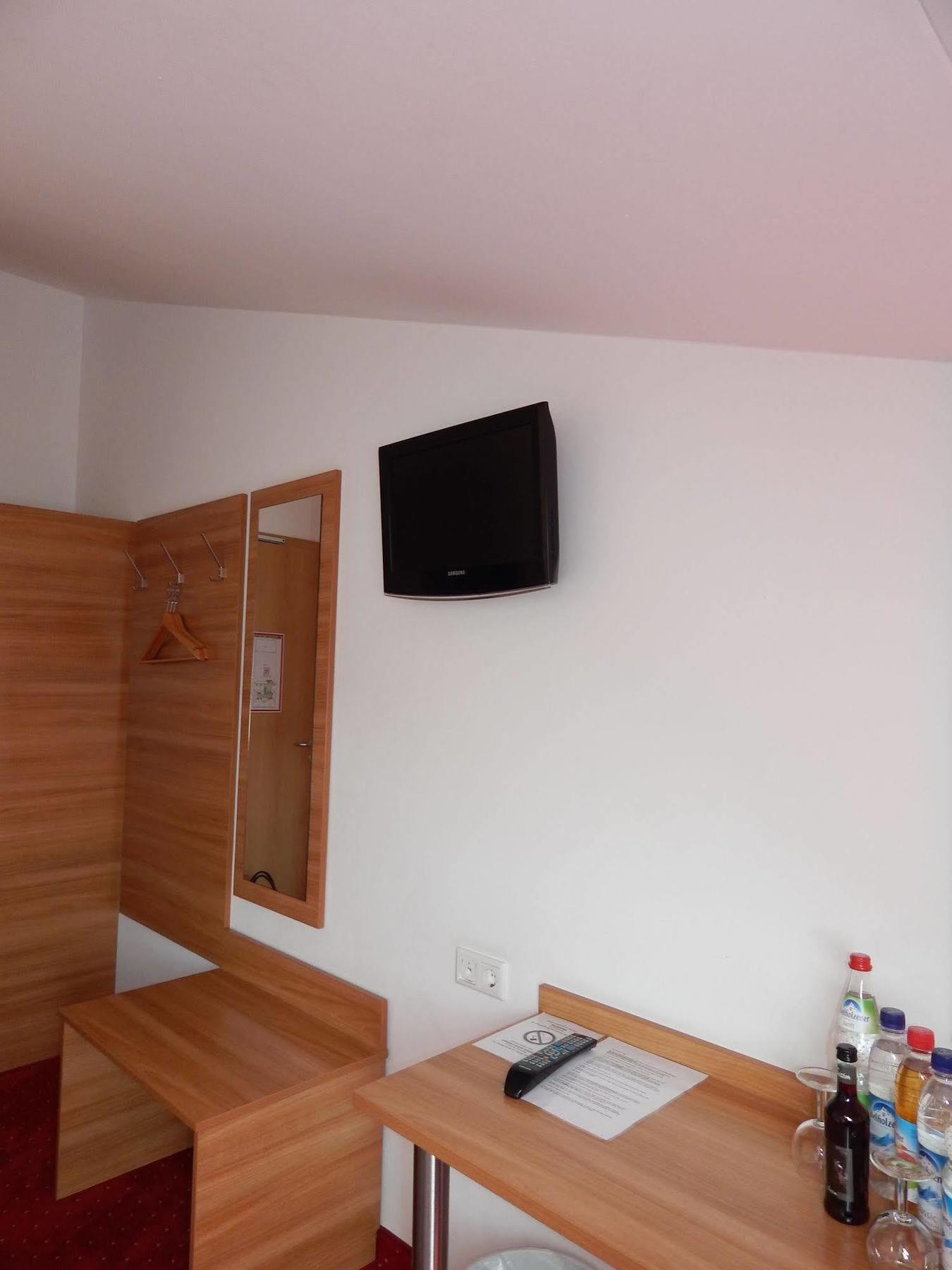 Hotel Andra Muenchen Kültér fotó